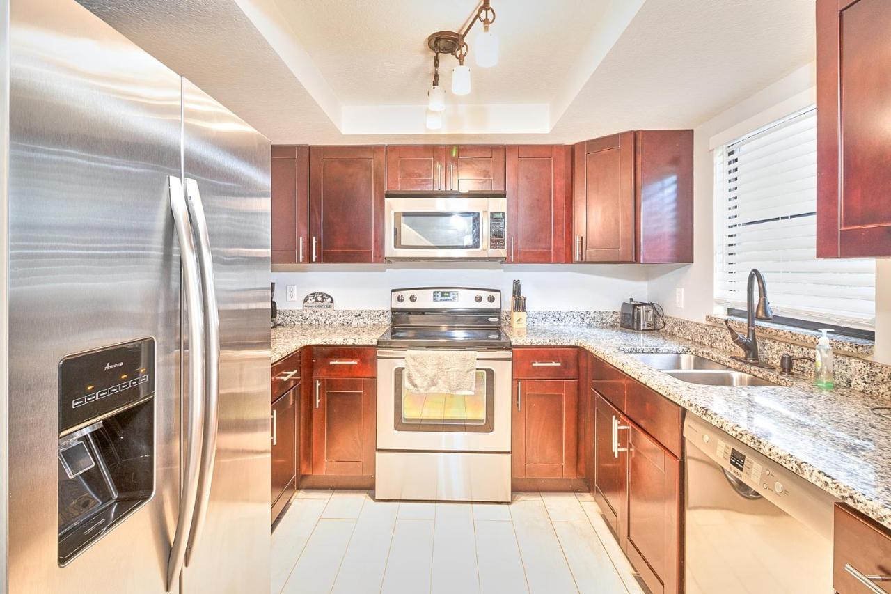 South Tampa Retreat Fenced Yard, Top Location! المظهر الخارجي الصورة