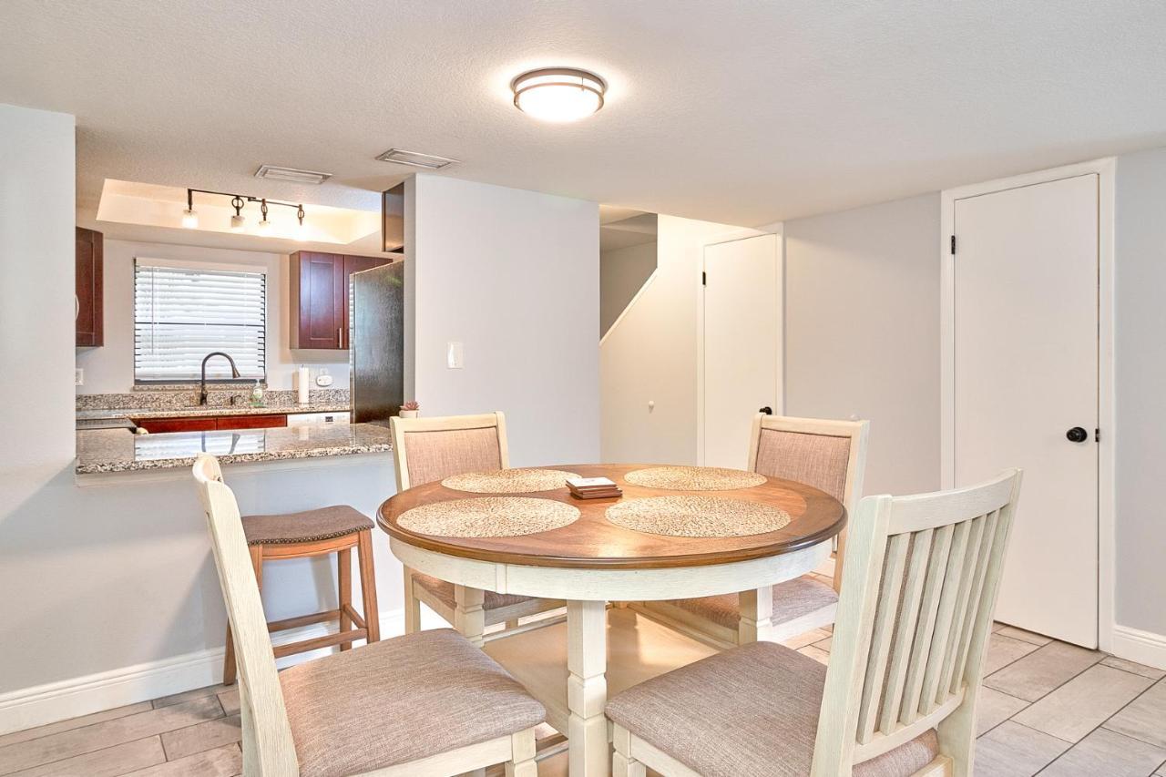 South Tampa Retreat Fenced Yard, Top Location! المظهر الخارجي الصورة