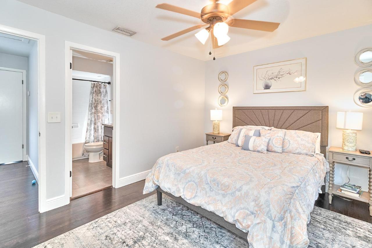 South Tampa Retreat Fenced Yard, Top Location! المظهر الخارجي الصورة
